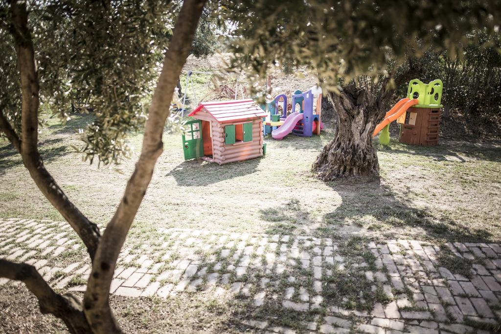 Agriturismo Il Giriatello 크로토네 외부 사진