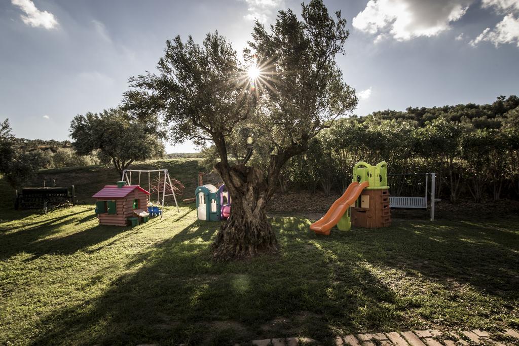 Agriturismo Il Giriatello 크로토네 외부 사진